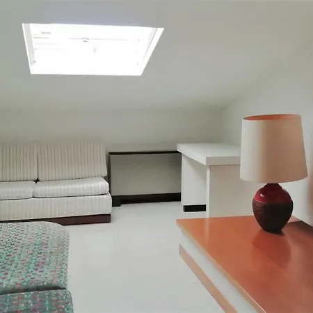 Homestay L'alloggio Di Anna Maria Mansarda Con Bagno Privato *