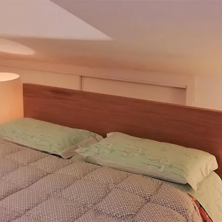 L'alloggio Di Anna Maria Mansarda Con Bagno Privato Homestay Empoli